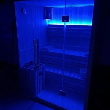 Superbe Jacuzzi Centre