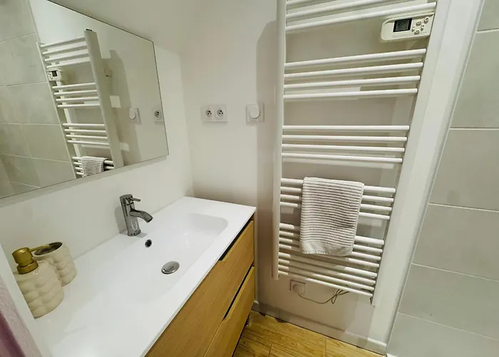 Superbe Jacuzzi Centre * Beaune (Cote d'Or)